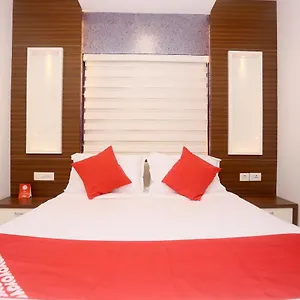 Hotel Ambalath Maple Leaves, Guruvayur